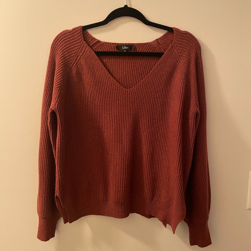 Lulu’s Rust red ribbed sweater